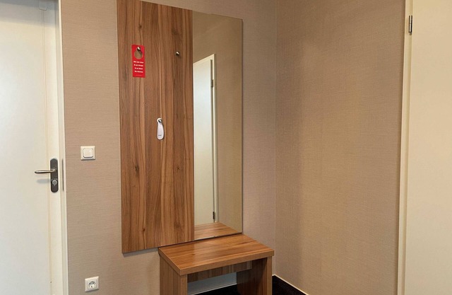 Multi-bed room (C) 118 - IBS Meeting Center