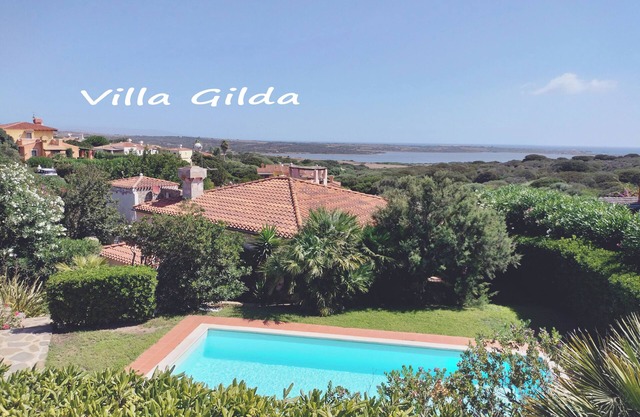 Multi-level villa with private garden and pool, sea view and air conditioning.