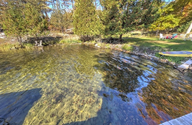 Multnomah - Multi-family estate on the Rideau