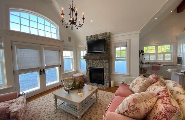 Muskoka Point of View!