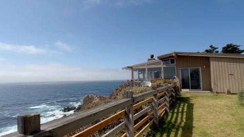 Mv45 Edge of the ocean estate Carmel by the Sea
