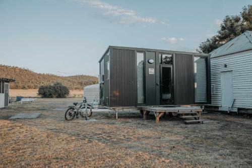 Myall Vale Rest House by Tiny Away