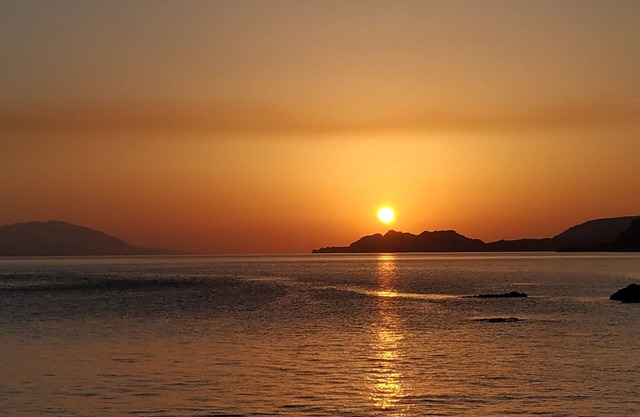 Myra: Stunning Seaview Maisonette