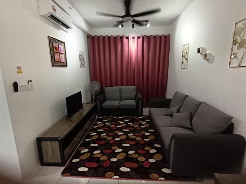 Naanee Homestay near Putrajaya Cyberjaya - musleem only