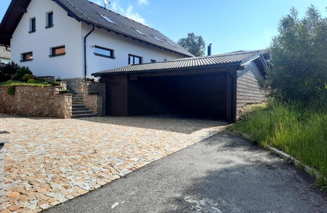 Nad Hřištěm 441