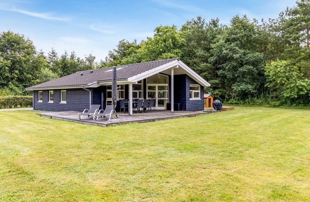 "Næwe" - 30km from the sea by Interhome
