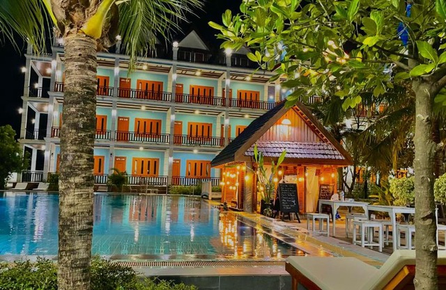 Nakasang Paradise Hotel