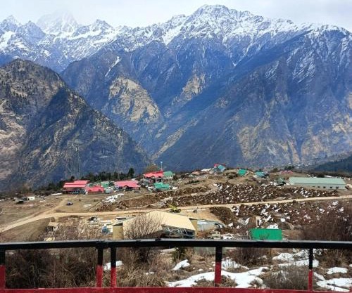 Nanda Devi Stays