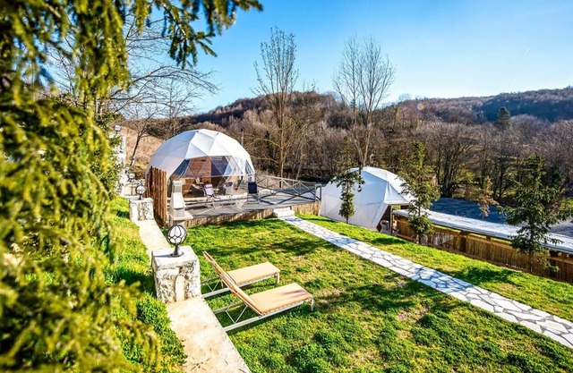 Nandu Doğal Yaşam Çiftliği