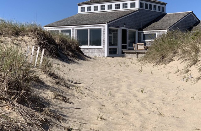 Nantucket Beach House -- Steps from the Ocean!