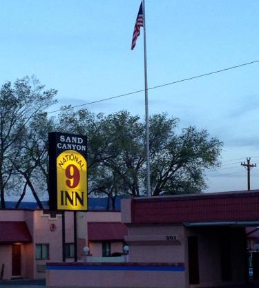 National 9 Inn Sand Canyon