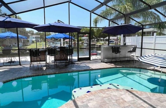 Nature Coast Retreats in beautiful Weeki Wachee, Florida
