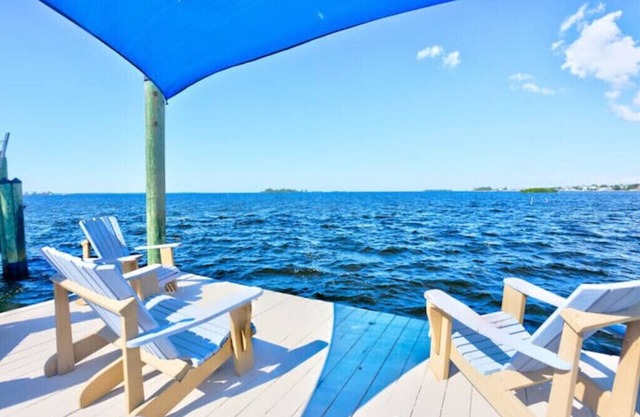 Nautical Landings West-Honeymoon Island