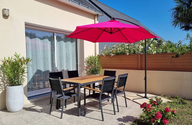 Near Le Pouliguen : Villa close to the sea, 15 minutes walk from the beach