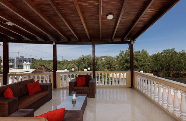 Nefeli villa with swimming pool