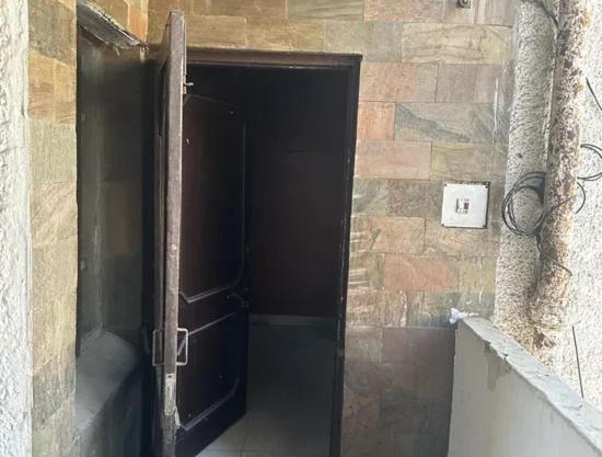 Nelamangala Town Stay