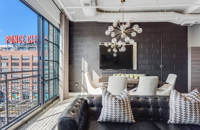 Neptune Loft by Atlanta Luxury Rentals