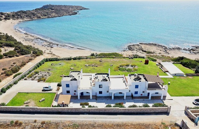 Nerida Beachfront Villas
