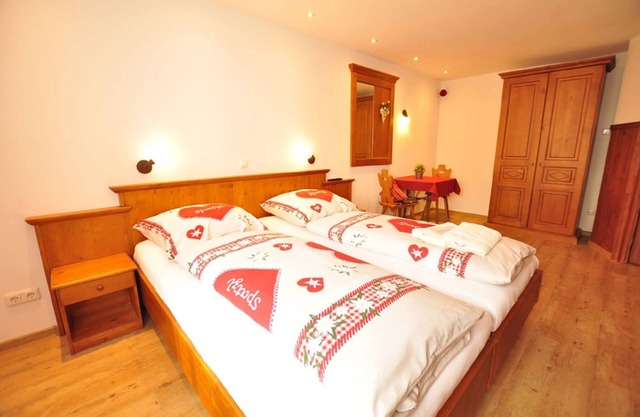 New, 106m² 4 * apartment including use of wellness area + guest card
