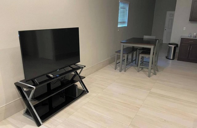 New 2 bedroom 2 bathroom rental unit