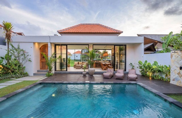 New 4BDR - Villa Larona Canggu