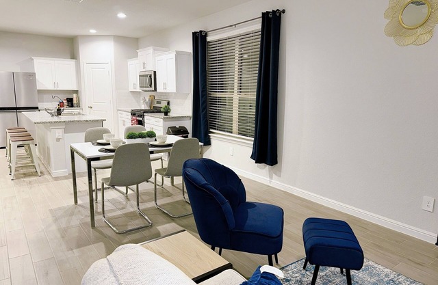 New 4BR Extended Stay Oasis – Pet Friendly Paradise