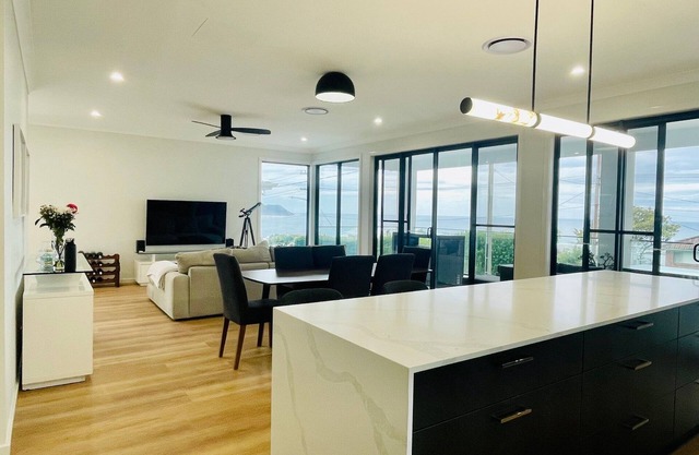 New 5 Bed Terrigal Home with Pool, Games Room and Ocean Views. 700m to Beach.