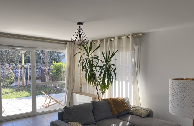 New apartment with garden Annecy