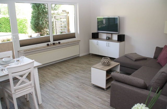 New ! Bright high quality renovated 2 bedroom apartment on the mountain hut