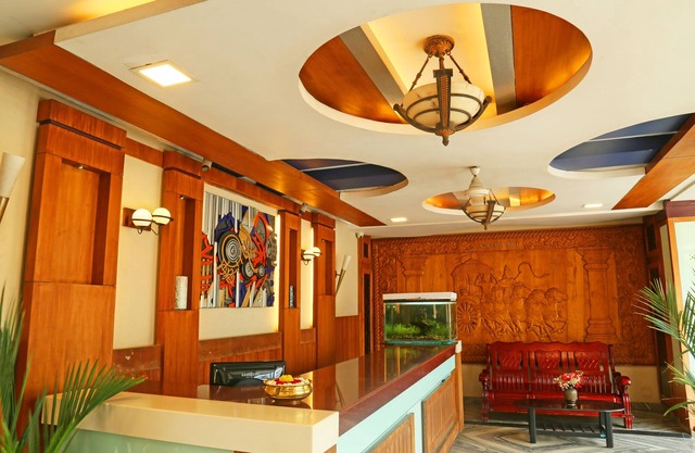 New Cape Hotel