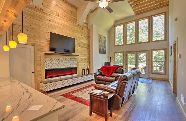 New Construction with Modern Design & Hot Tub!