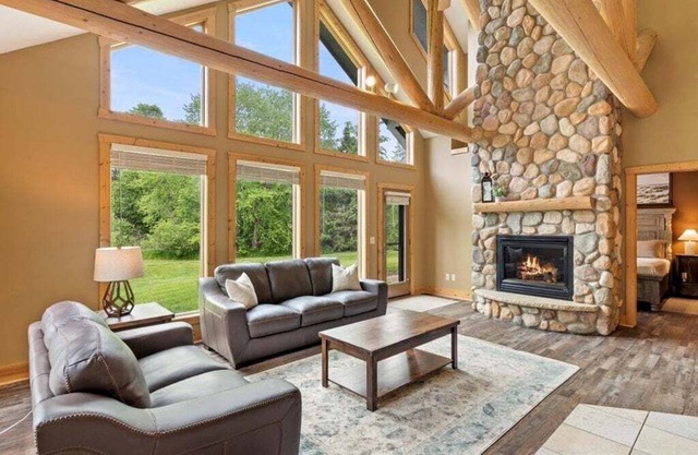 NEW! Cozy Creekside Townhome Steps from Gull Lake Access
