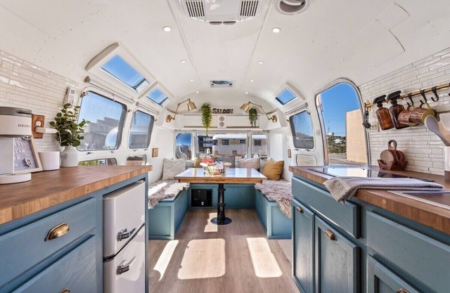 NEW! Cozy, Desert Dream Airstream with Firepit