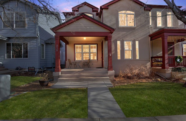 NEW! Cozy home with jacuzzi tub, fireplace and gym