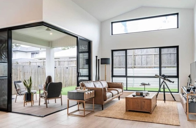 New Designer Built Boutique Holiday Home@Heathwood