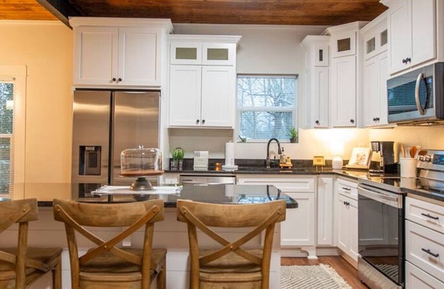 New-ethel Rose Cottage-5 min to Magnolia Silos