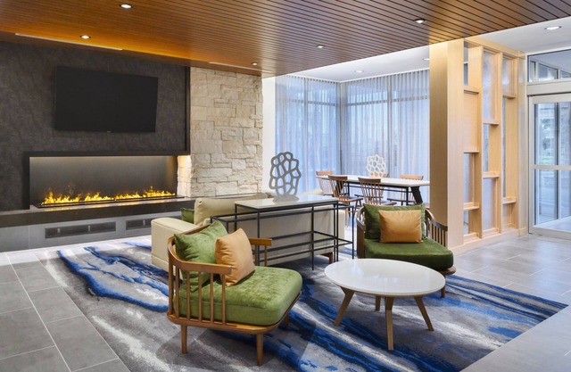 NEW - Fairfield Inn & Suites by Marriott Orlando at Millenia