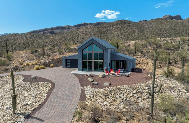 New Gem ! Mountainside A-Frame with Stunning Views