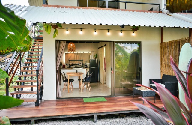 New! Heart of Pavones - Casa Bahía Valley - 5 minute walk to the beach