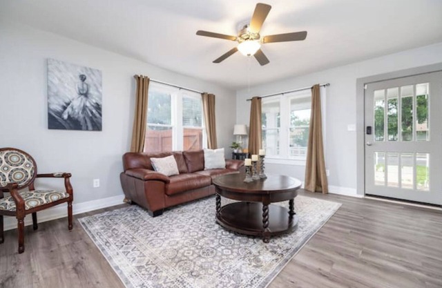 New Hidden Gem with 2BR & 2BA!