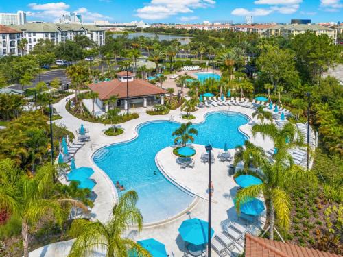 New Listing, Beautiful Townhome, Vista Cay - 4014