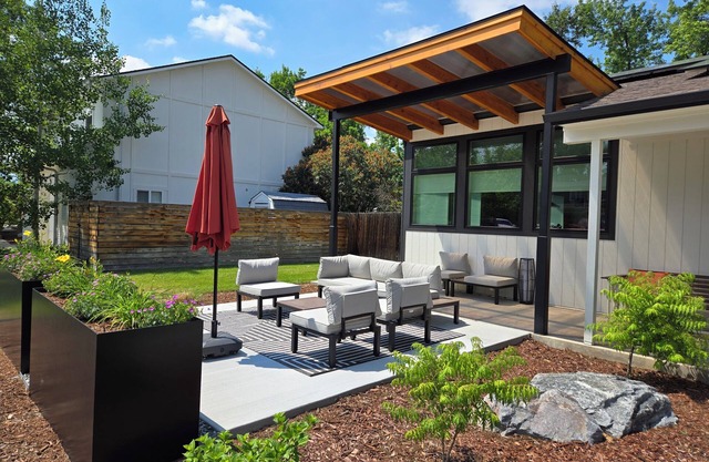 New Listing-Modern 4-bedroom house with Solar, AC and Steam Shower in Boulder,
