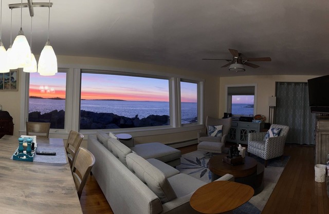 NEW LISTING ☼ Unique Oceanfront Home. Separate boat rental available.