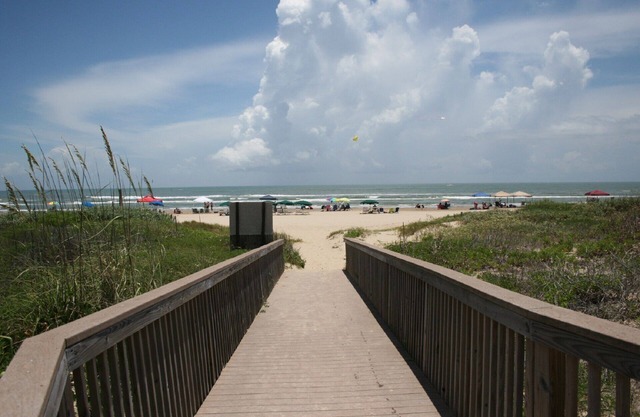 New Listing.Beachfront Ground Floor - Steps to Beach, Unbelievable Views!