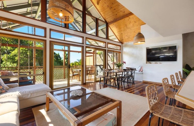 NEW Luxury Angourie Villa! Dream location, WiFi +