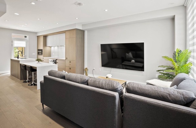 New Luxury House in Toronto