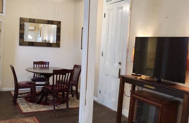 New Orleans Style Rental. Safe off street parking. Prime Location.