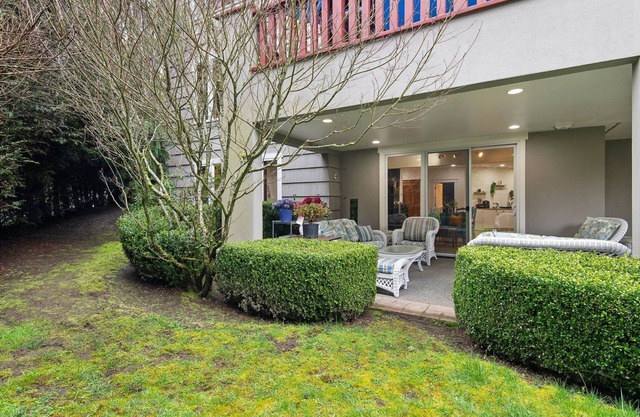 NEW! Private Garden Retreat with Gym & Golf Path Access