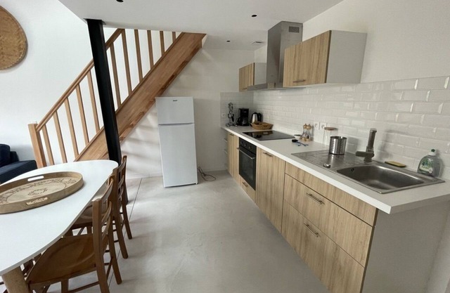 New quiet and bright apartment of 81 m2 in the village of Dolus.