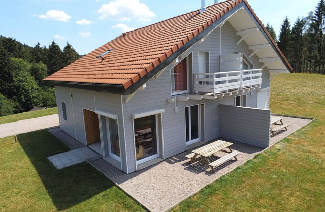 New quiet gîte near Gérardmer with terrace and forest walks